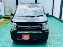 https://riyasewana.com/uploads/toyota-waganr-fx-101417576256.jpg
