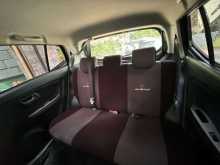 https://riyasewana.com/uploads/toyota-wego-231353174622.jpg