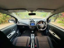 https://riyasewana.com/uploads/toyota-wigo-191015576915.jpg