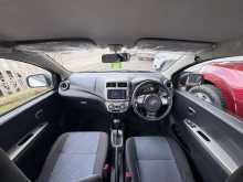 https://riyasewana.com/uploads/toyota-wigo-221338224153.jpg