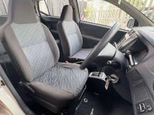 https://riyasewana.com/uploads/toyota-wigo-221338386634.jpg