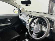 https://riyasewana.com/uploads/toyota-wigo-g-615173122513.jpg