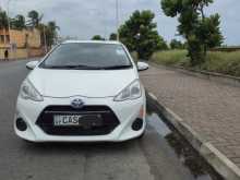 https://riyasewana.com/uploads/toyota-x-urban-2015-3120420112182.jpg