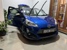 https://riyasewana.com/uploads/toyota-x-urban-2816121017535.jpg