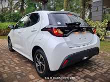 https://riyasewana.com/uploads/toyota-yaris--268474483.jpg