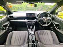 https://riyasewana.com/uploads/toyota-yaris--495750634.jpg