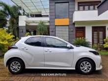 https://riyasewana.com/uploads/toyota-yaris--495750702.jpg