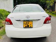 https://riyasewana.com/uploads/toyota-yaris-1-3-222452122422.jpg