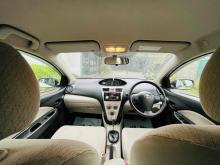 https://riyasewana.com/uploads/toyota-yaris-1-3-222455924632.jpg