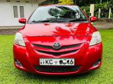 Toyota Yaris 1.3 2006 Car