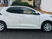 https://riyasewana.com/uploads/toyota-yaris-11033014922.jpg