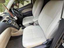 https://riyasewana.com/uploads/toyota-yaris-110405722323.jpg