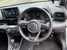 https://riyasewana.com/uploads/toyota-yaris-1114614425.jpg