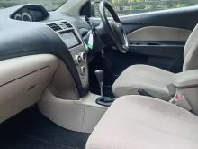 https://riyasewana.com/uploads/toyota-yaris-111755466066.jpg