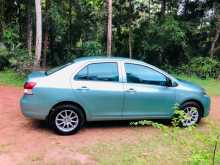 https://riyasewana.com/uploads/toyota-yaris-12182829113.jpg