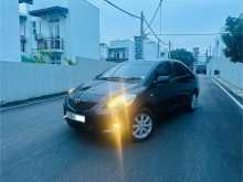 https://riyasewana.com/uploads/toyota-yaris-1300-2011-2318540512051.jpg