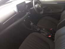 https://riyasewana.com/uploads/toyota-yaris-131131004503.jpg