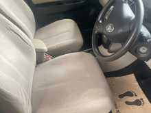 https://riyasewana.com/uploads/toyota-yaris-14101955356.jpg