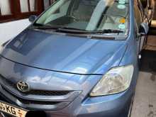 Toyota Yaris 2008 Car