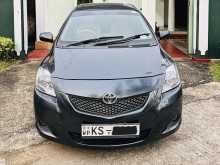Toyota Yaris 2011 Car