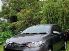 Toyota Yaris 2014 Car