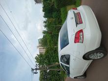 https://riyasewana.com/uploads/toyota-yaris-151212446174.jpg