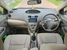 https://riyasewana.com/uploads/toyota-yaris-151212446266.jpg