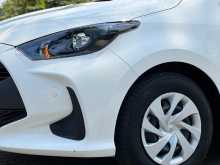https://riyasewana.com/uploads/toyota-yaris-16172130804.jpg