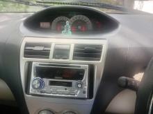 https://riyasewana.com/uploads/toyota-yaris-171500126246.jpg