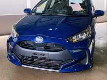 https://riyasewana.com/uploads/toyota-yaris-177173422571.jpg