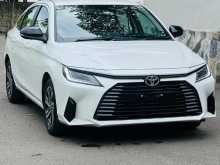 Toyota YARIS 2025 Car