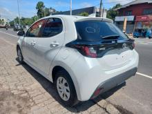 https://riyasewana.com/uploads/toyota-yaris-181438216716.jpg