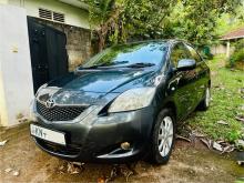 Toyota Yaris 2011 Car
