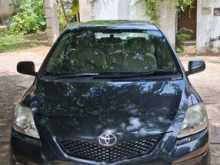Toyota Yaris 2011 Car