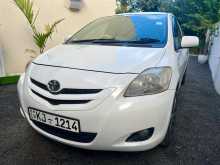 Toyota Yaris 2008 Car