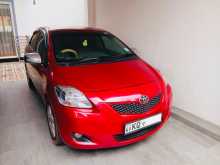 Toyota Yaris 2011 Car