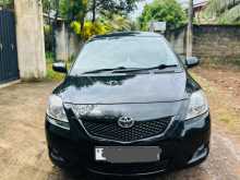 Toyota Yaris 2011 Car