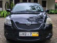 Toyota Yaris 2011 Car