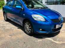 Toyota Yaris 2012 Car