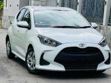 https://riyasewana.com/uploads/toyota-yaris-20181521203.jpg