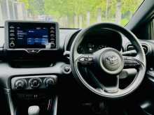 https://riyasewana.com/uploads/toyota-yaris-20181521296.jpg