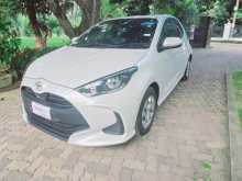 https://riyasewana.com/uploads/toyota-yaris-2022-1220354012372.jpg