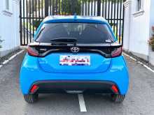 https://riyasewana.com/uploads/toyota-yaris-2023-41948174342.jpg