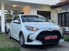 https://riyasewana.com/uploads/toyota-yaris-2024-1122465912992.jpg