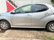 https://riyasewana.com/uploads/toyota-yaris-2024-2024-116283912822.jpg