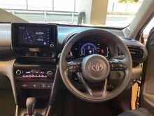 https://riyasewana.com/uploads/toyota-yaris-2024-2816305612892.jpg