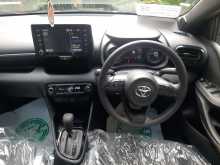 https://riyasewana.com/uploads/toyota-yaris-21008504673.jpg