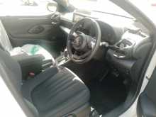 https://riyasewana.com/uploads/toyota-yaris-21100241004.jpg