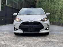 https://riyasewana.com/uploads/toyota-yaris-211224822812.jpg
