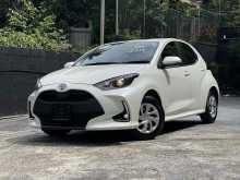 https://riyasewana.com/uploads/toyota-yaris-211224922393.jpg